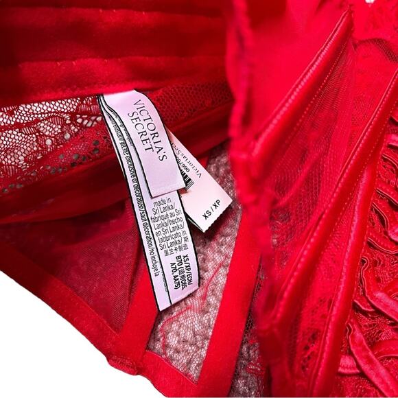 Victoria’s Secret Dream Angels Unlined Lace-Up Corset Top Lipstick Red - Picture 3 of 3